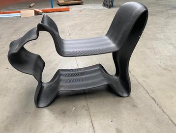 XXL kat (kunststof) beschikbaar voor biedingen