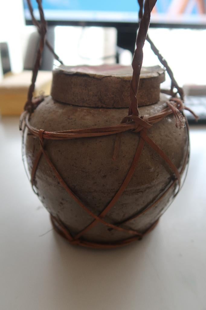 Gemberpot ,"China Ginger", deksel beschadigd,hoogte 15 cm, Ophalen of Verzenden