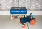 Fordson major - Britains, Hobby en Vrije tijd, Modelauto's | 1:32, Verzenden, Nieuw, Tractor of Landbouw, Britains