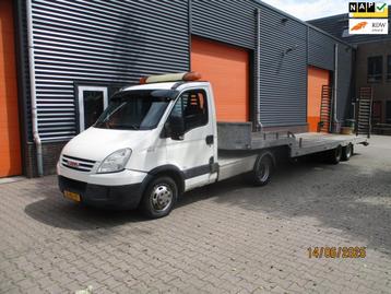 Iveco Daily 35C18 ICM VELDHUIZEN trailer, 12 Tons uitv. 1è. beschikbaar voor biedingen