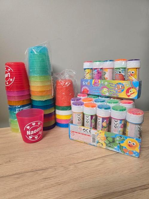 Alles in 1 koop 30 bekertjes van ikea en 25 bellenblaas, Kinderen en Baby's, Speelgoed | Educatief en Creatief, Nieuw, Ophalen of Verzenden