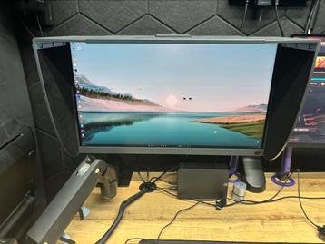 27 inch BenQ SW272U - 3840x2160 4K 60hz beschikbaar voor biedingen