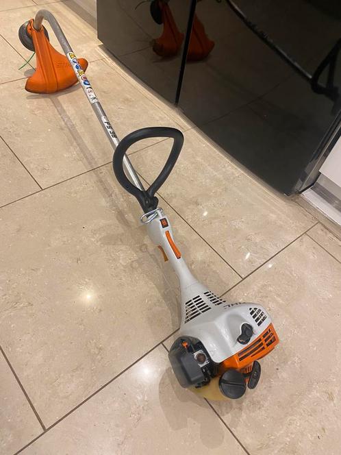 STIHL FS 38 benzine  bosmaaier  -Bj 2017  topstaat., Tuin en Terras, Hand-tuingereedschap, Gebruikt, Ophalen