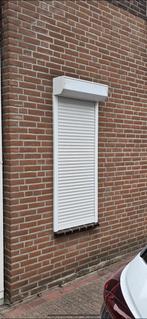 Wit rolluik 150 hoog excl bak x 70 breed incl strippen., Doe-het-zelf en Verbouw, Rolluiken, Ophalen, Zo goed als nieuw, Wit