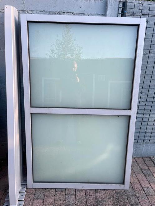 Glazen schermen met aluminium frame, Doe-het-zelf en Verbouw, Glas en Ramen, Zo goed als nieuw, Ophalen