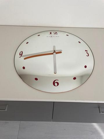 Wandklok van Nextime 43cm doorsnee beschikbaar voor biedingen