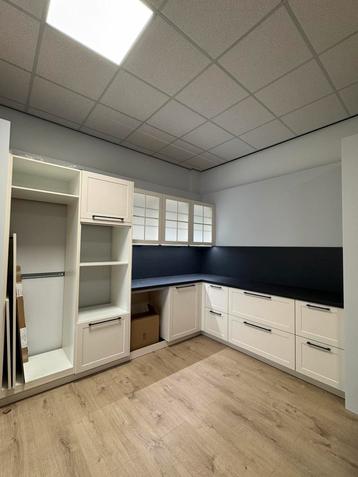 Luxe showroomkeuken Nieuwstaat !” van €15.120 voor €6450 beschikbaar voor biedingen