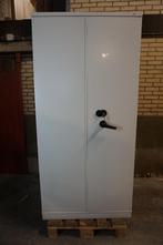 Brandkast kluis, archiefkast met 2 sleutels