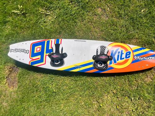 Brunotti (FUNBOX custom) Wakeboard, Watersport en Boten, Kitesurfen, Gebruikt, Kiteboard, Twintip, Ophalen of Verzenden