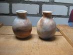 2 kleine keramieken decoratieve vaasjes handgemaakt, Ophalen of Verzenden