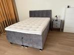 Nieuw elektrisch bed, Ophalen, 140 cm, 200 cm, Grijs
