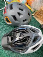 Fiets helmen, Fietsen en Brommers, Fietsaccessoires | Fietshelmen, Ophalen of Verzenden, Zo goed als nieuw