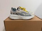 Te koop nieuwe Mercer The Re Run Max Nubuck maat 37, Postlaan 3, Postlaan 3, Nieuw, Ophalen of Verzenden