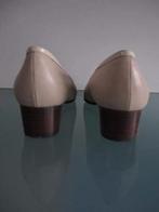 GRATIS VERZENDEN | ALEXANDRIA Nieuwe leren beige pumps 36, Alexandria, Pumps, Verzenden, Beige