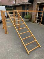 klimrek 150 cm hoog en 100 x 100 cm met eventueel klimladder, Ophalen, Gebruikt, Materiaal