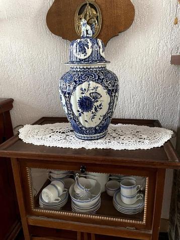 Delfts blauwe pot Delfts Blauw dekselvaas vintage beschikbaar voor biedingen