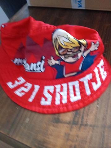 Immer hansi buckethat beschikbaar voor biedingen