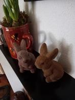 2  brocante vilt haasjes pasen flock  konijn, Ophalen of Verzenden