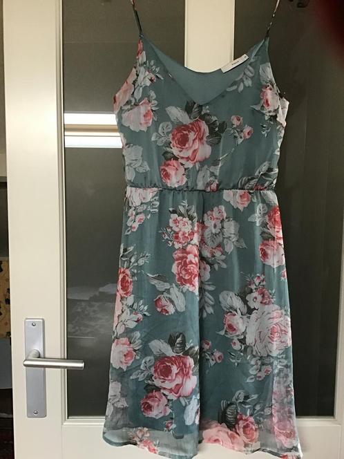 Super mooie jurk( Pigalle, Mt XS), Kleding | Dames, Jurken, Zo goed als nieuw, Maat 34 (XS) of kleiner, Ophalen of Verzenden