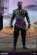 Hot Toys MMS487 - Black Panter - T'Chaka Toy Fair Exclusive, Ophalen of Verzenden, Zo goed als nieuw, Film, Actiefiguur of Pop