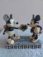 Jim Shore Disney Traditions - Real Sweetheart - Mickey Mouse, Verzamelen, Ophalen of Verzenden, Mickey Mouse, Zo goed als nieuw