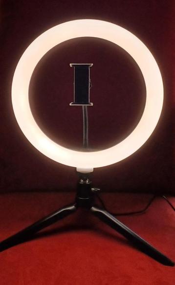 Led ringlamp beschikbaar voor biedingen