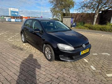 Volkswagen Golf 1.6 TDI DSG -AUTOMAAT beschikbaar voor biedingen