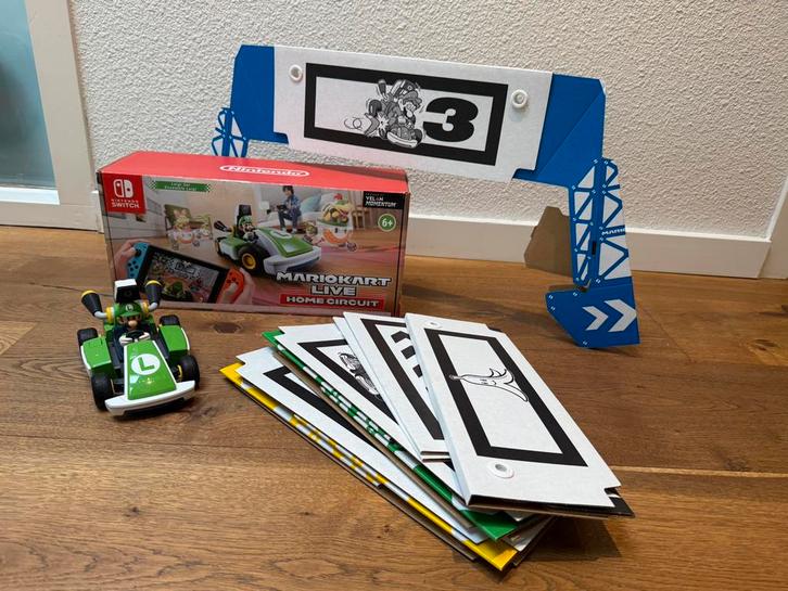 Nintendo Switch (lite) Mario Kart Live: Home Circuit Luigi, Spelcomputers en Games, Games | Nintendo Switch, Zo goed als nieuw