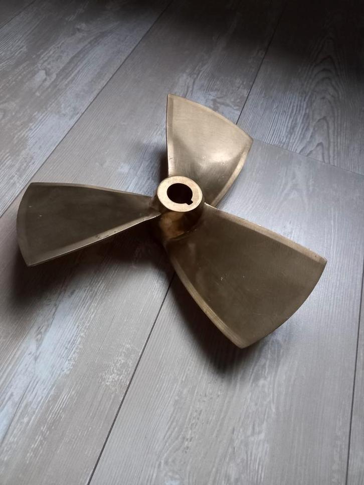 Boegschroeven/klapschroeven, Watersport en Boten, Accessoires en Onderhoud, Ophalen