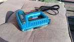 Nieuwe elektrische tacker met nietjes te koop, Doe-het-zelf en Verbouw, Gereedschap | Handgereedschap, Ophalen of Verzenden, Nieuw