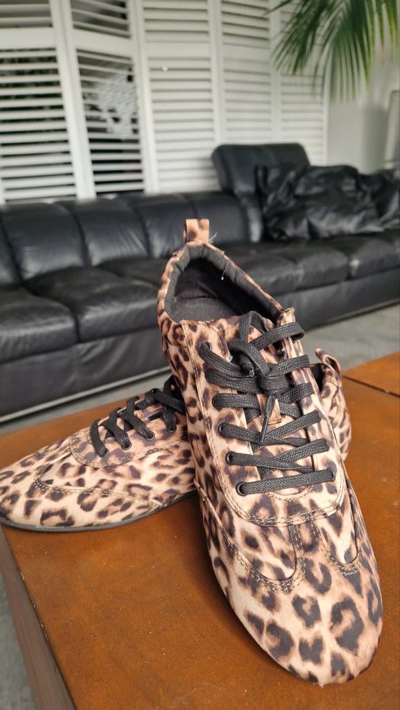 ZARA nieuwe  panter sneakers mt 40, Ophalen of Verzenden, Nieuw, Bruin, Sneakers of Gympen