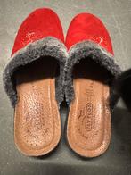 FlyFlot Pantoffels Bontrand - Maat 38, Ophalen of Verzenden, Zo goed als nieuw, Rood, Pantoffels of Sloffen