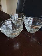 Franse dessert schaaltjes, goudkleurige randjes, Huis en Inrichting, Keuken | Servies, Gebruikt, Ophalen of Verzenden, Overige stijlen