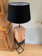 Hoeklamp uniek hand gemaakt, Huis en Inrichting, Lampen | Vloerlampen, Ophalen of Verzenden, Zo goed als nieuw, Modern