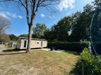 Gloednieuwe chalet op nieuwe plaats D28 , boscamping Brabant, Caravans en Kamperen, Stacaravans, Tot en met 4