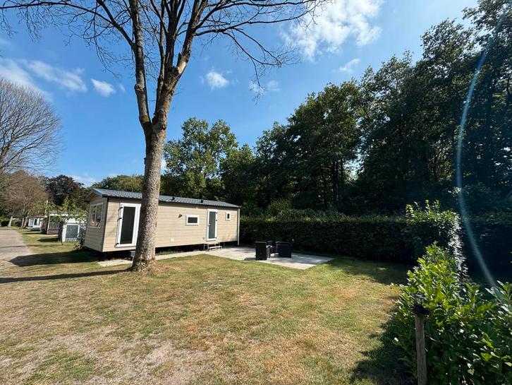Gloednieuwe chalet op nieuwe plaats D28 , boscamping Brabant, Caravans en Kamperen, Stacaravans, tot en met 4, Ophalen