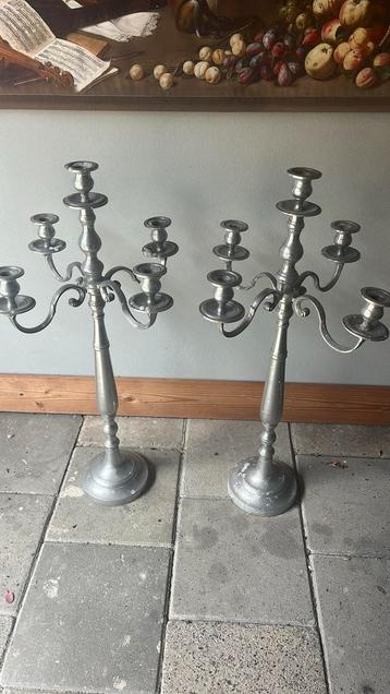 2 kandelaars - voor 5 kaarsen - 80 cm hoog beschikbaar voor biedingen