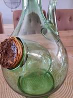 Brocante  wijn decanteer karaf van groen glas., Antiek en Kunst, Ophalen
