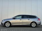 PEUGEOT 308 SW 1.2 PURETECH EXECUTIVE/PANO/TREKHAAK/LED/CARP, Voorwielaandrijving, Euro 6, 1199 cc, 620 kg