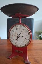 Rood weegschaaltje antiek, Ophalen of Verzenden, Gebruikt, Personenweegschaal, Minder dan 10 kg