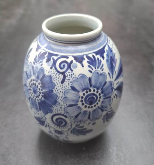 Delfts blauw vaasje, Antiek en Kunst, Antiek | Vazen, Ophalen of Verzenden