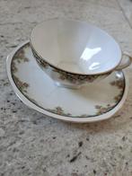 Vintage Altrohlau kop en schotel, Ophalen of Verzenden, Gebruikt, Porselein, Kop en/of schotel