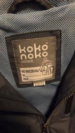 Koko Noko Jas - Maat 122/7Y, Zwart, Ophalen of Verzenden, Zo goed als nieuw, Overige halswijdtes