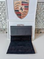 Nieuw originele porsche document houder van echt leder, Sieraden, Tassen en Uiterlijk, Portemonnees, Nieuw, Ophalen of Verzenden