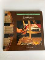 Cursus Houtbewerken: Stofferen - Handboek, Ophalen of Verzenden, Zo goed als nieuw, Houtbewerking