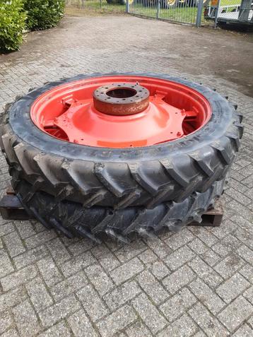 Banden en velgen OPRUIMING!! beschikbaar voor biedingen