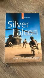 Silver Falcon, 25 jaar 11 luchtmobiele brigade, Boeken, Oorlog en Militair, Ophalen of Verzenden, Zo goed als nieuw