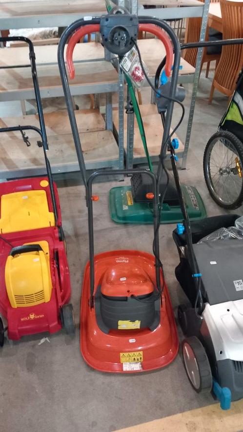 Flymo Zweefmaaier - Elektrisch, Tuin en Terras, Grasmaaiers, Gebruikt, Elektrische grasmaaier, 30 t/m 39 cm, Zweefmaaier, Opvangzak