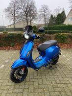 Vespa Sprint 2v carburateur 45km brom scooter azzurro, Fietsen en Brommers, Scooters | Vespa, Gebruikt, Ophalen of Verzenden, 7005AM