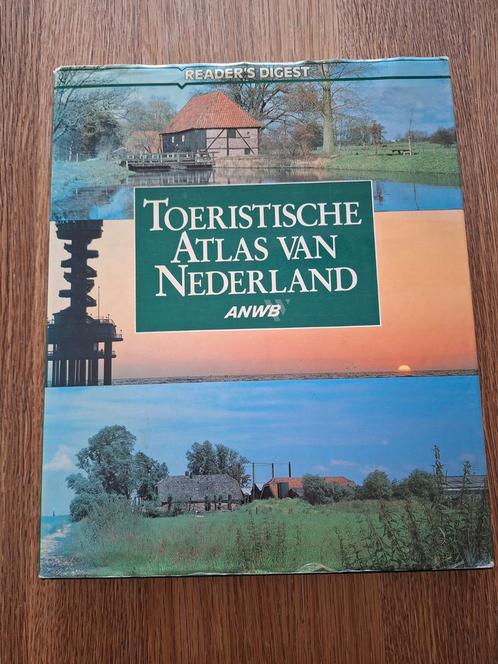 Toeristische Atlas van Nederland, uitgegeven door ANWB, Boeken, Reisgidsen, Zo goed als nieuw, Benelux, ANWB, Ophalen of Verzenden